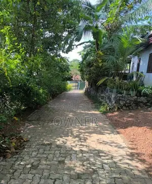 Piliyandala Madapatha Land for Sale
