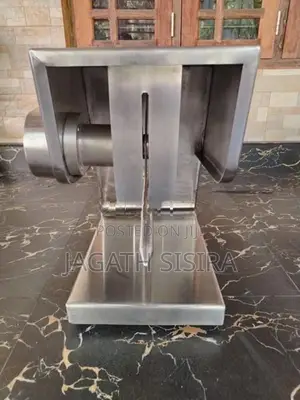 Chicken Cutting Machine