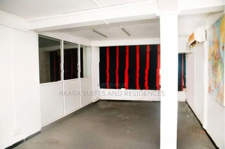 4,300 Sq.ft - Commercial Building for Sale in Colombo 12CP27456