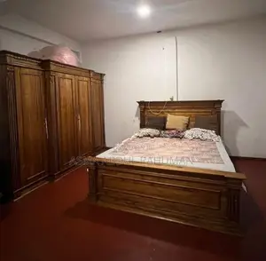 Bedroom Furniture Set