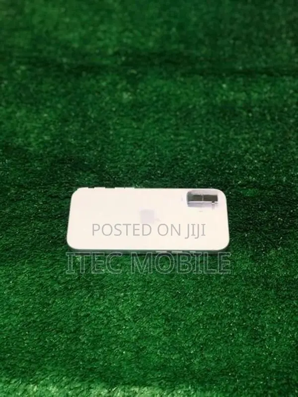 Apple iPhone 17 (Used)