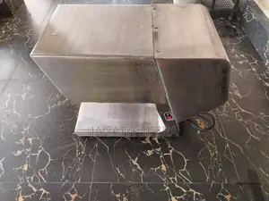 Chicken Cutting Machine