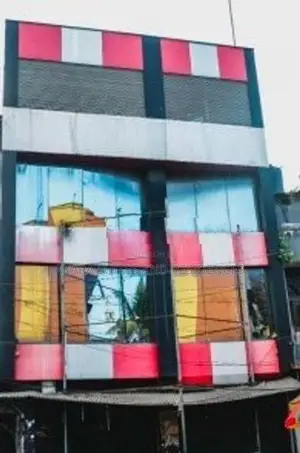 4,300 Sq.ft - Commercial Building for Sale in Colombo 12CP27456