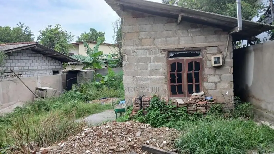 Land for Sale in Galakubura Road Neelammahara Katuwawala Boralesgamuwa