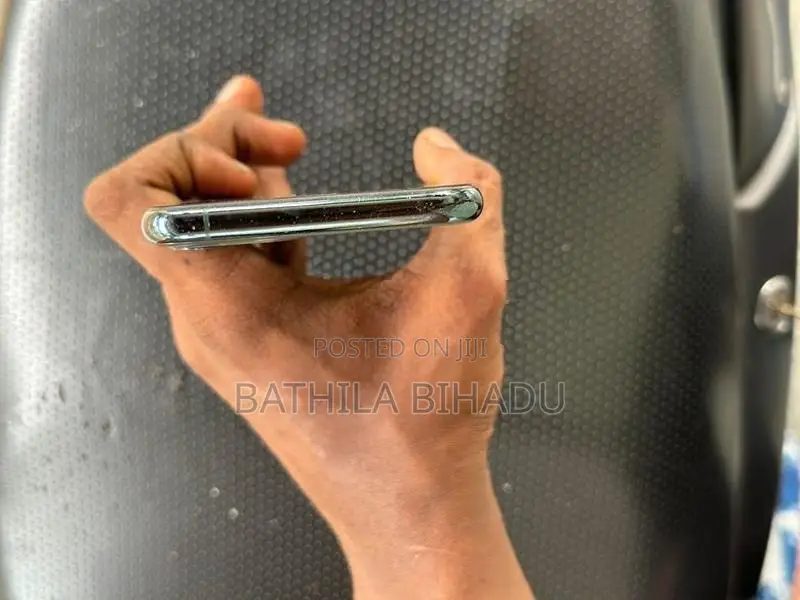 Apple iPhone 11 Pro (Used)