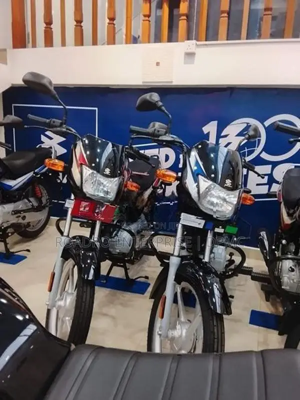 Bajaj CT100 2026
