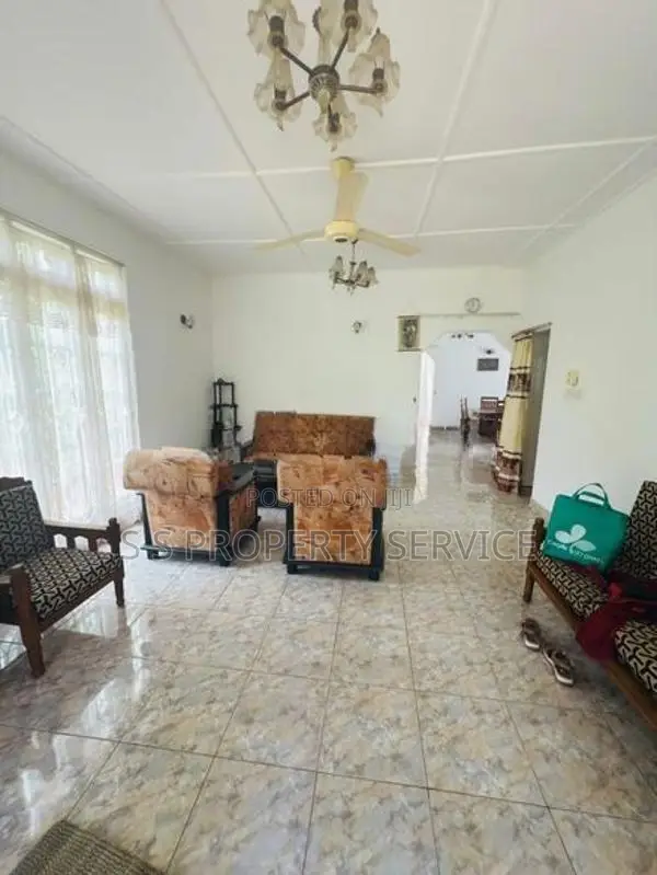 House for Sale in Nawalapitiya (SSPH-377)