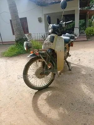 Honda Super Cub 2001