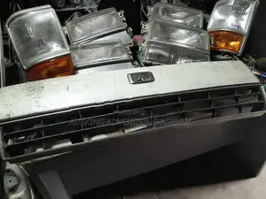 Toyota shell model Hiace LH 51/ 61 /71 Doors ( දොරවල් )