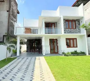 Beautiful House for Sale in Athurugiriya