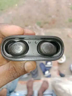 JBL wave buds
