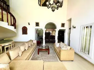 Colombo 04 04BR Luxury House For Sale (NK107638)