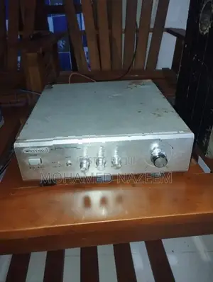 Garrard Vintage Mini Stereo Setup (Amplifier + 2 Speakers)