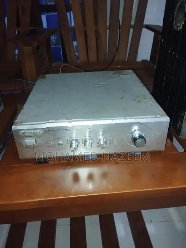 Garrard Vintage Mini Stereo Setup (Amplifier + 2 Speakers)