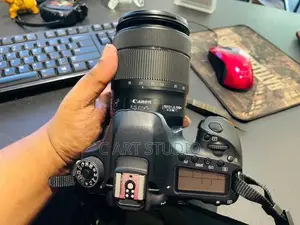 Canon EOS 80D Camera With 18-135mm Lens