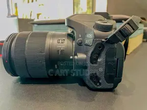 Canon EOS 80D Camera With 18-135mm Lens