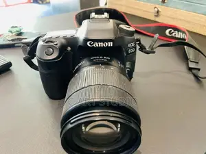 Canon EOS 80D Camera With 18-135mm Lens