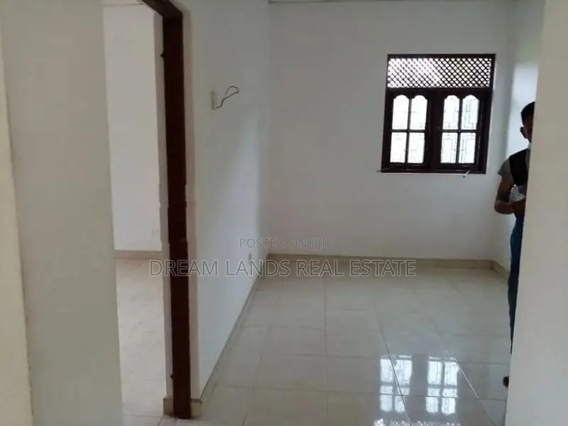 Singal story house for sale Divlapitya