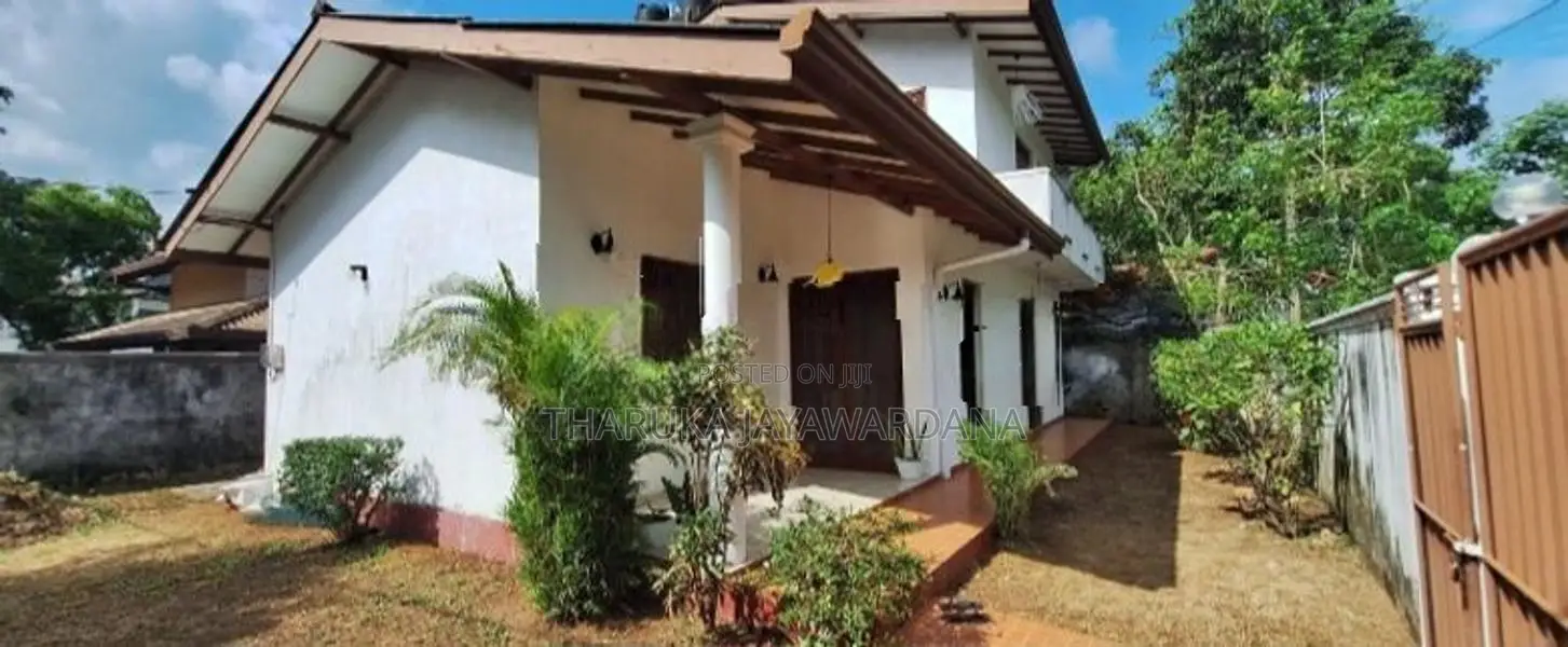 Semi Furnished Two Story House for Rent Pannipitiya