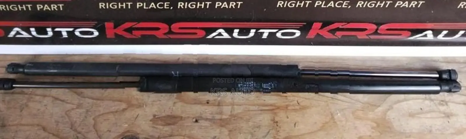 Suzuki Spacia MK 53 S Dicky Door Shocks