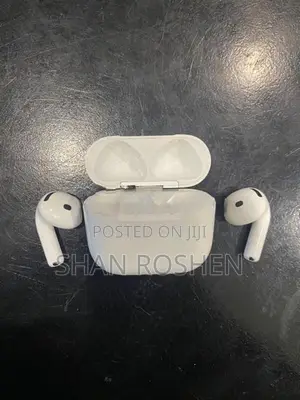 Apple AirPods 4