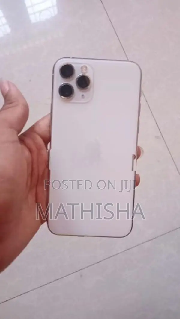 Apple iPhone 11 Pro (Used)