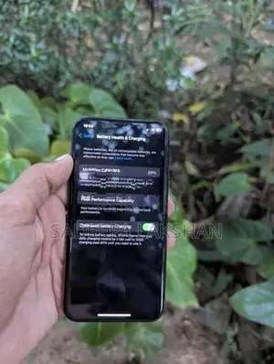 Apple iPhone XS (Used)