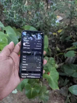 Apple iPhone XS (Used)
