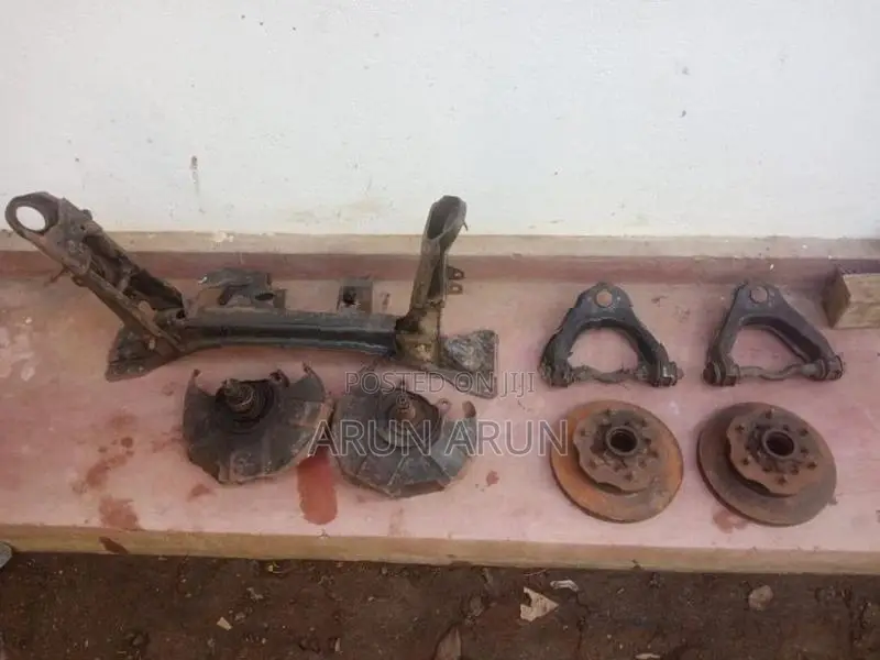 Nissan Caravan Parts Set