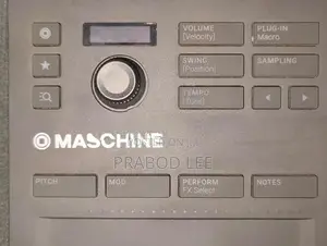 NI Maschine Mikro MK3