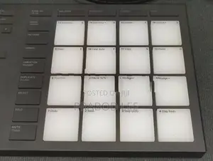 NI Maschine Mikro MK3