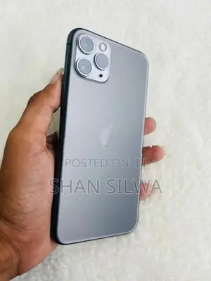 Apple iPhone 11 Pro (Used)