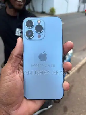Apple iPhone 13 Pro (Used)