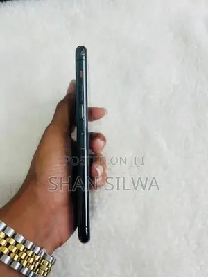 Apple iPhone 11 Pro (Used)