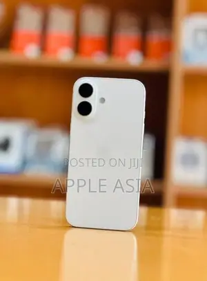 Apple iPhone 16 256GB (Used)