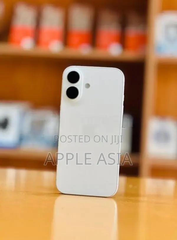 Apple iPhone 16 256GB (Used)