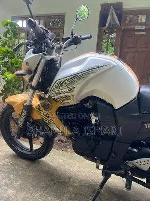 Yamaha FZS V1 2014