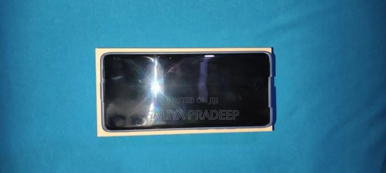 Moto Edge 50 (Used)