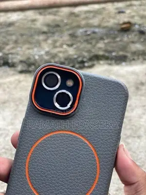 Apple iPhone 13 (Used)