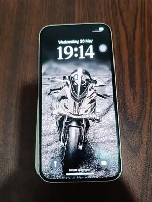 Apple iPhone 13 (Used)