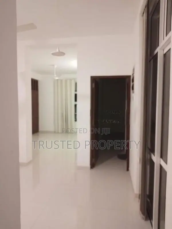 Malabe - 3BR Unfurnished Apartment for Sale TPM2024NIROS