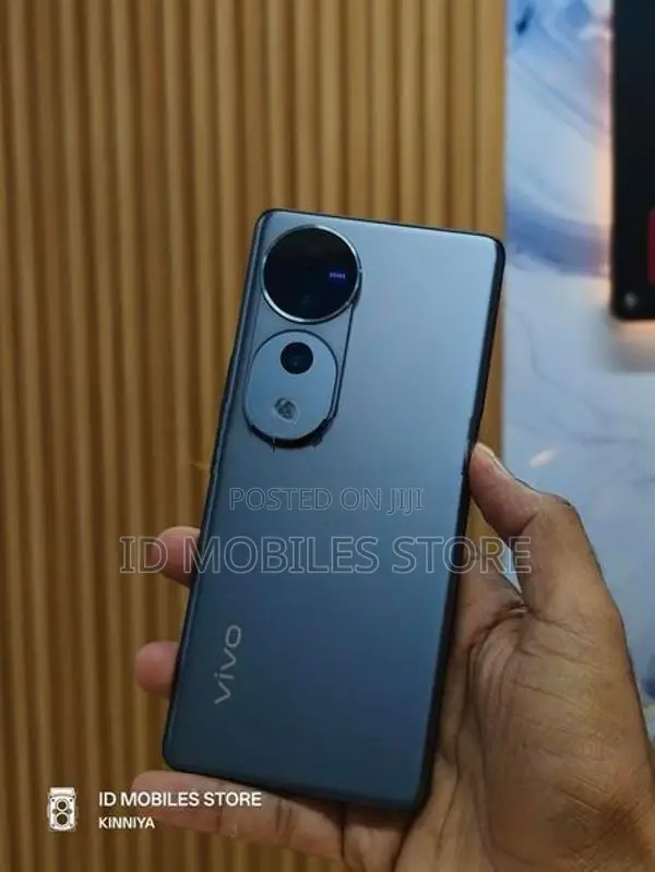 Vivo V40 Pro 8GB 256GB (Used)