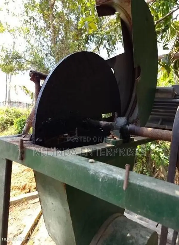 Chips Cutting Machine