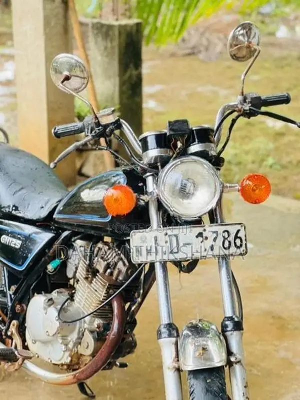 Suzuki GN 125 2000