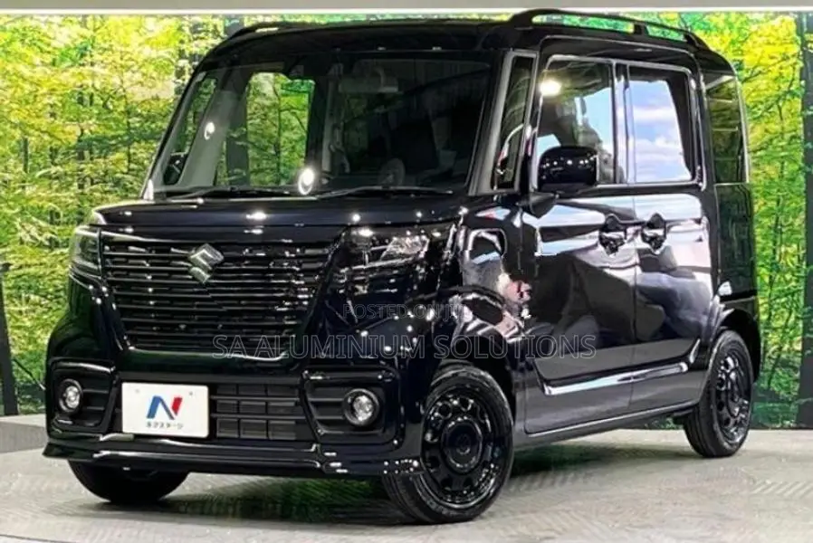 Suzuki Spacia Base XF 2024