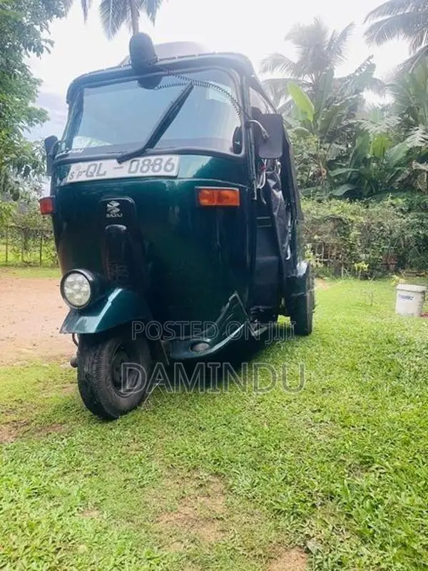 Bajaj RE 2009