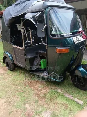 Bajaj RE 2009
