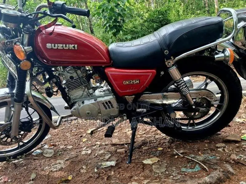 Suzuki GN 125 2013