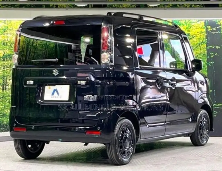 Suzuki Spacia Base XF 2024