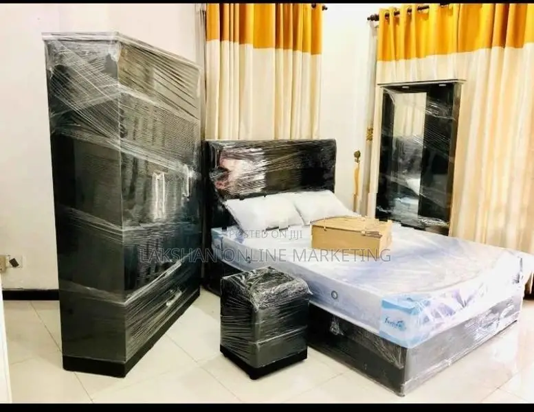 Luxury Bed Room Set